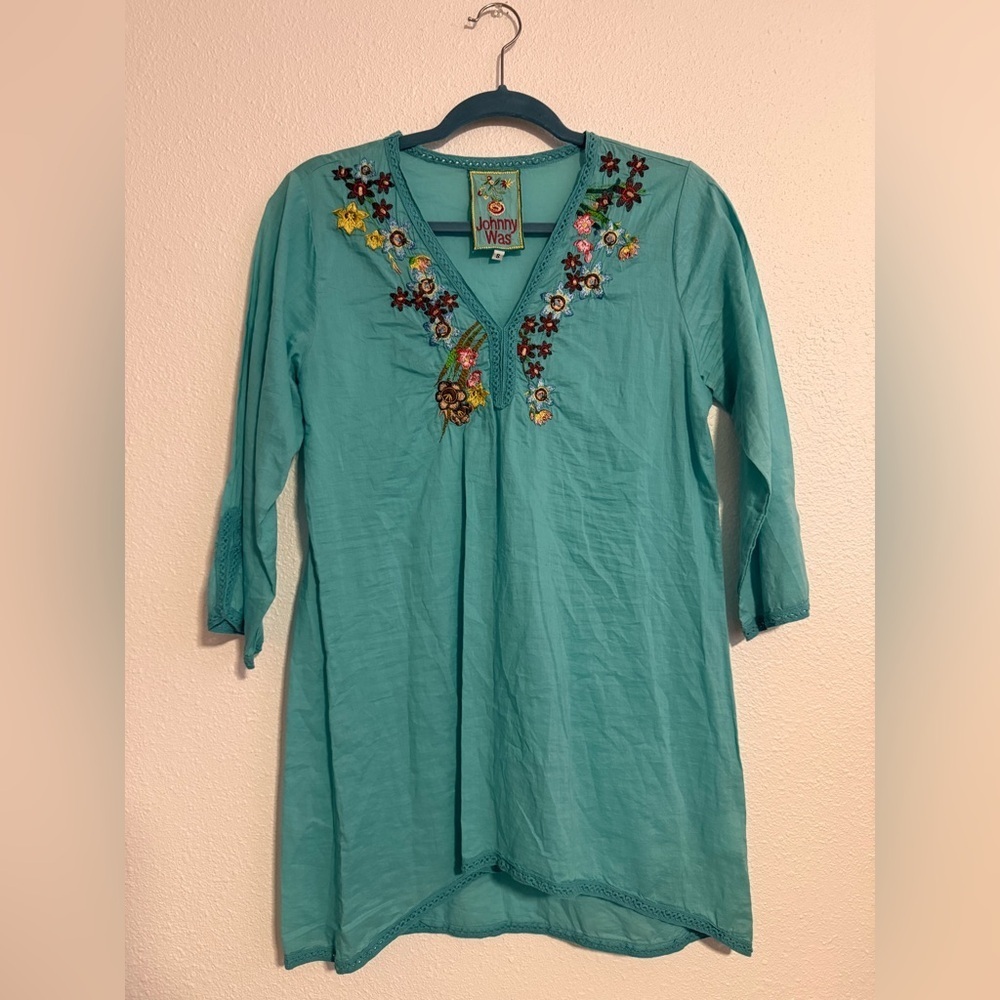 Johnny Was Light Blue Floral Embroidered Tunic